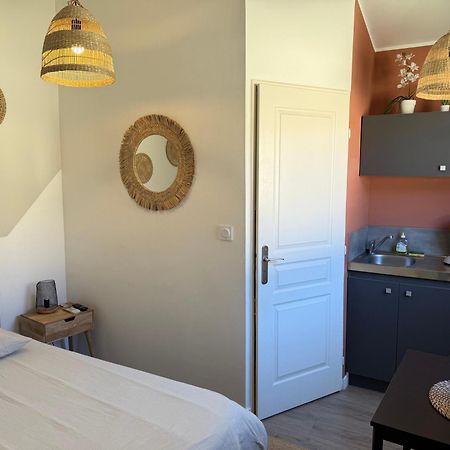 Loft, Studio And Love Rooms Bourg-Saint-Christophe Exteriör bild