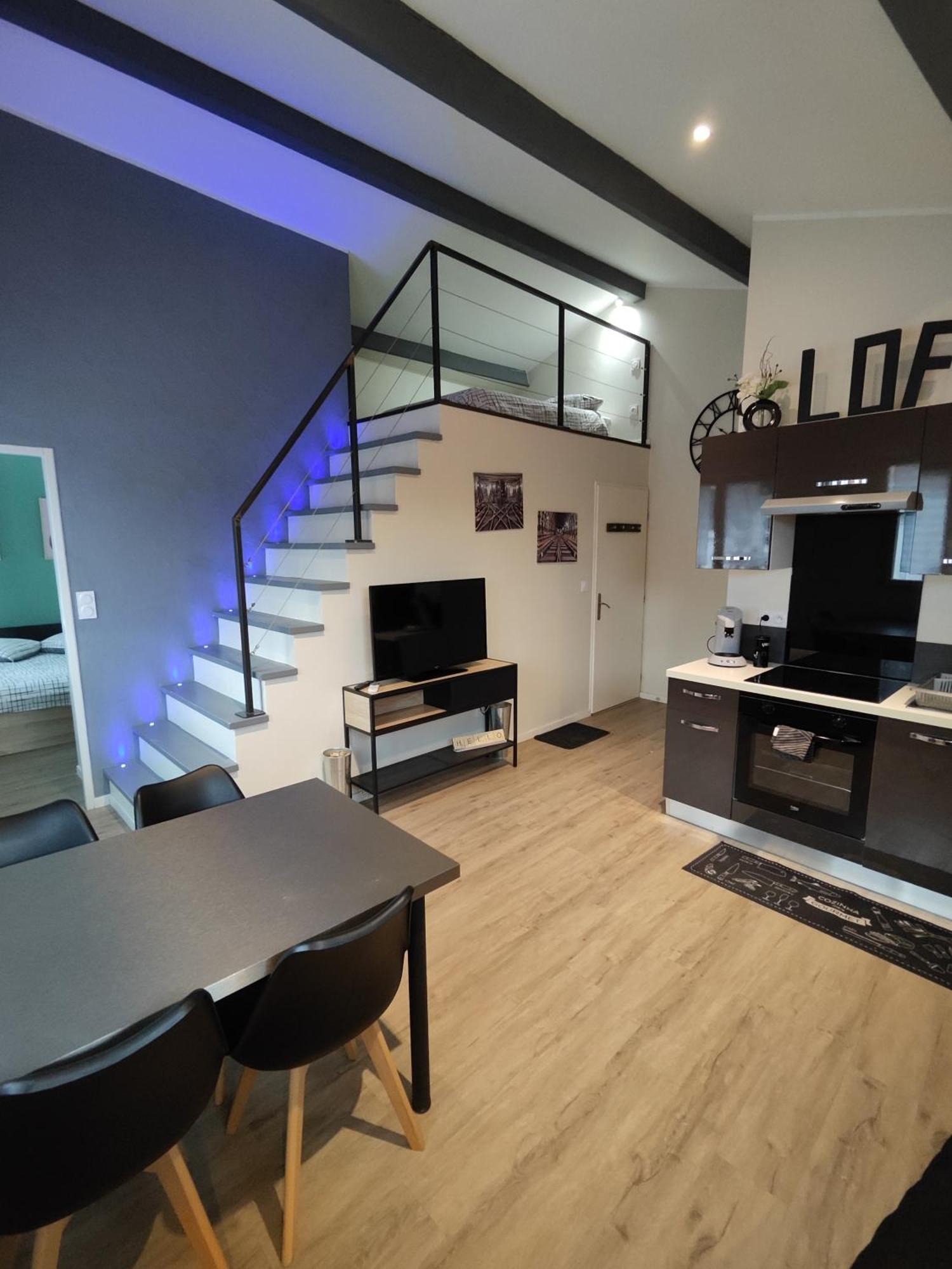 Loft, Studio And Love Rooms Bourg-Saint-Christophe Exteriör bild