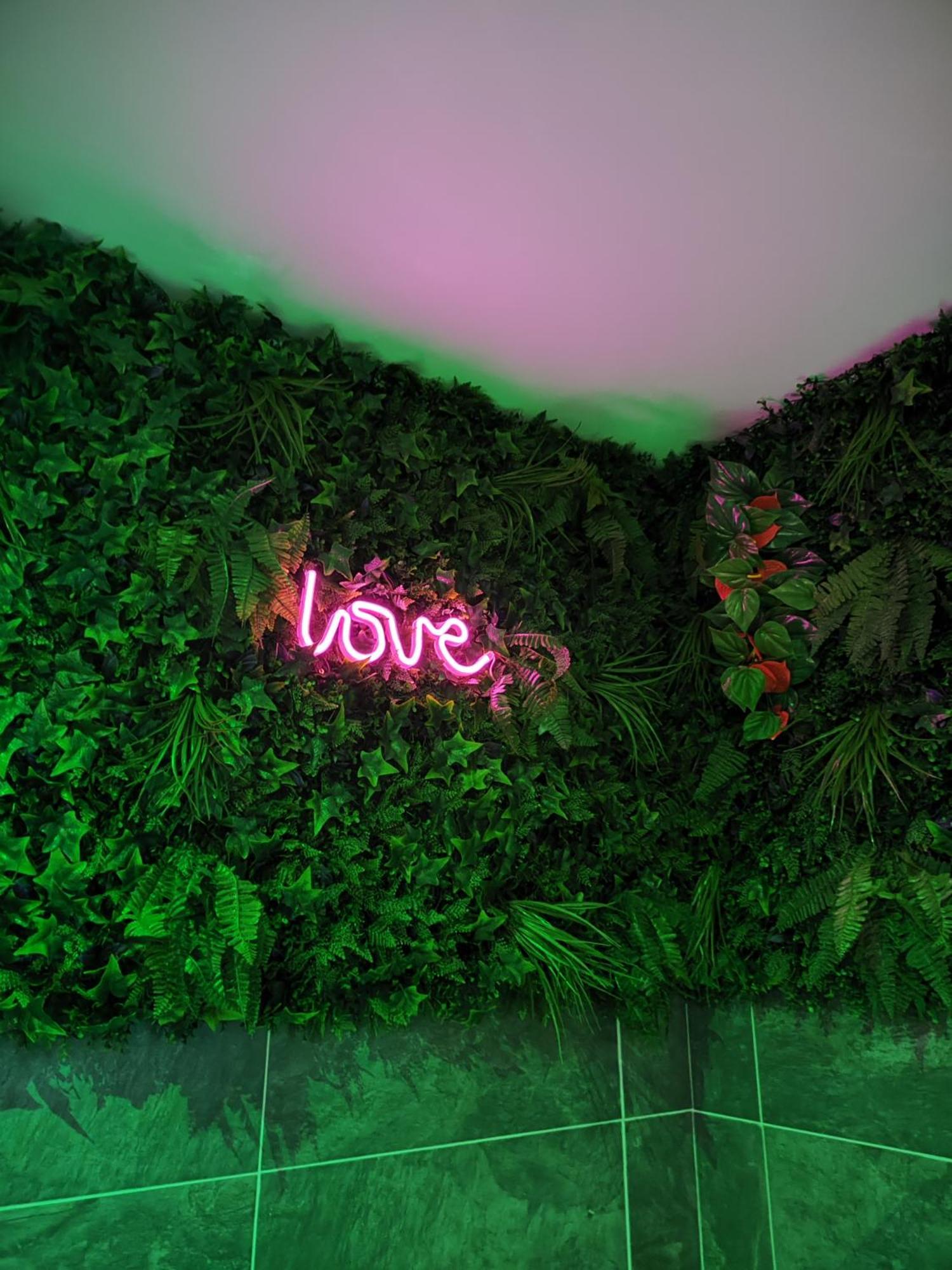 Loft, Studio And Love Rooms Bourg-Saint-Christophe Rum bild